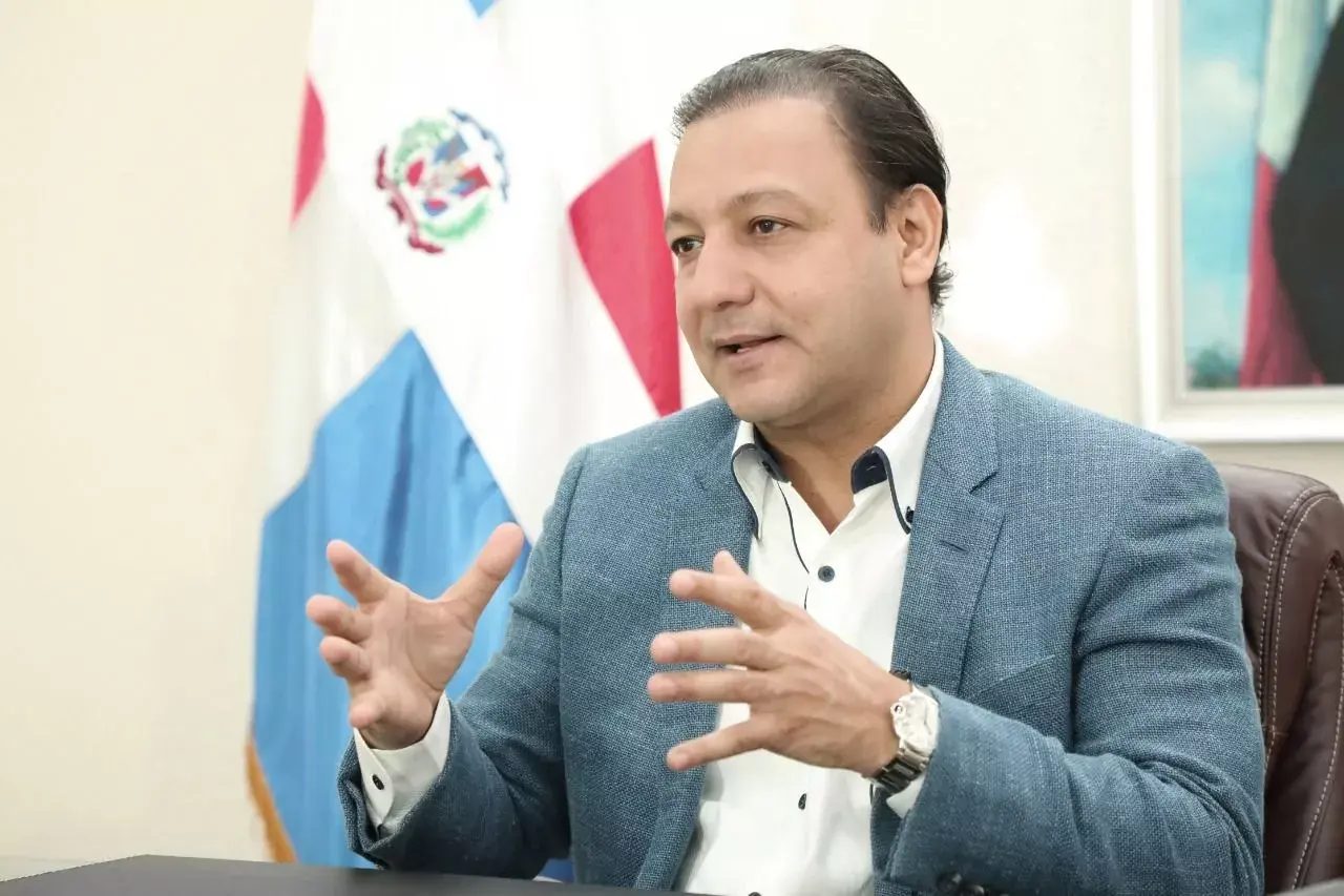 Abel propone comisión gestione crisis frontera; solicita Abinader se aparte del tema