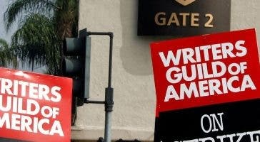 Escritores de Hollywood ponen fin a su huelga