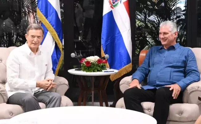 El presidente de Cuba y el canciller dominicano abogan por profundizar las relaciones