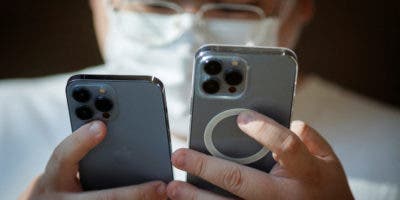 China prohíbe a sus funcionarios el uso de iPhones durante el trabajo, según el WSJ