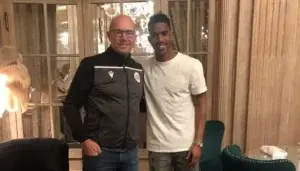 Junior Firpo se reúne con directivos de la Fedofútbol