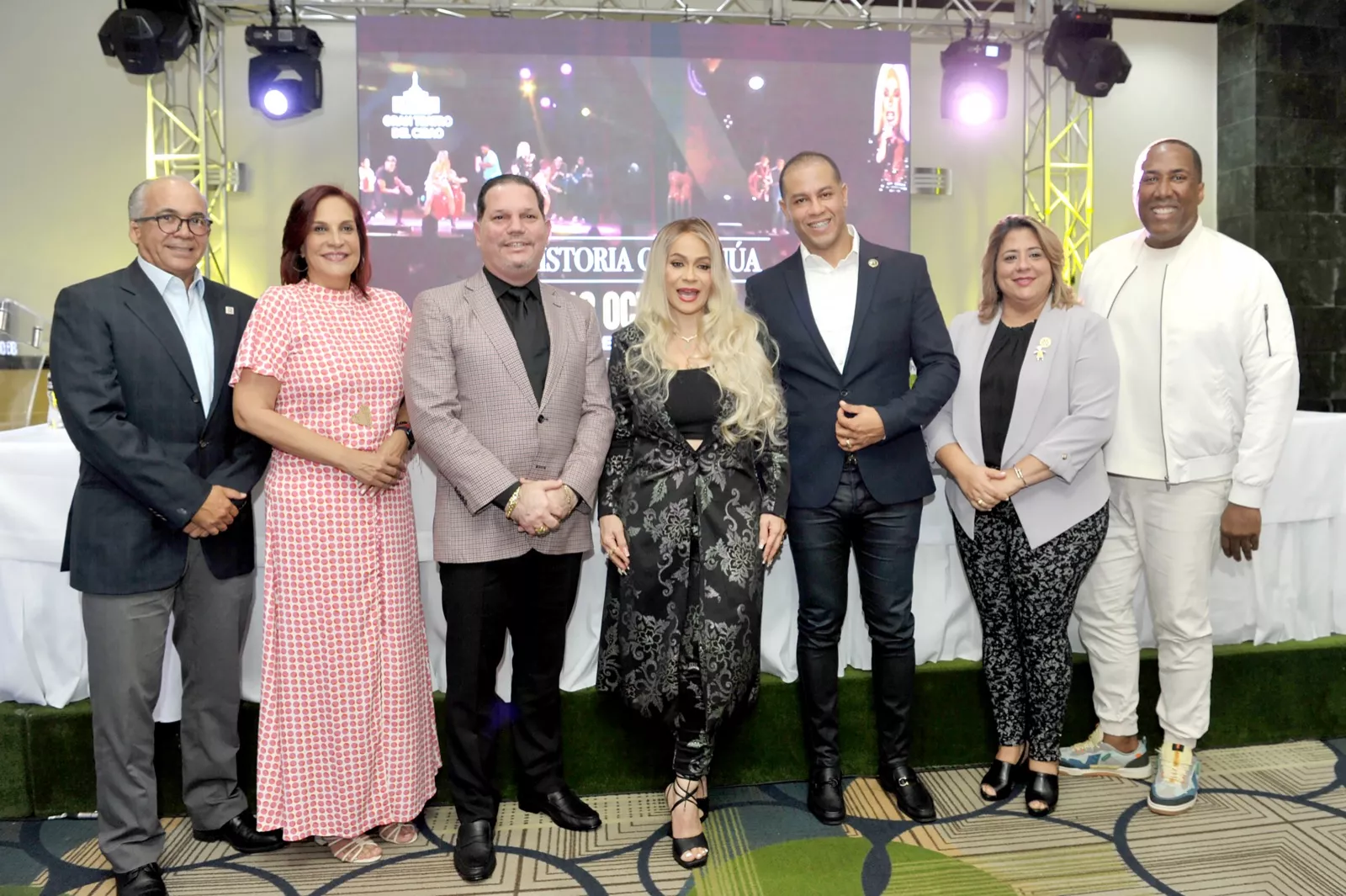 Mriam Cruz en rueda de prensa