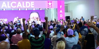 PLD proclama a Víctor Fadul como candidato alcalde por Santiago