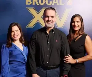 Ron Brugal presenta su nuevo diseño de botella