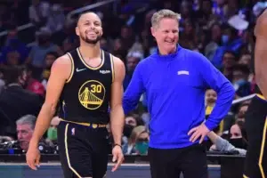 Steve Kerr no está preocupado por estatus con los Warriors a largo plazo