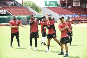 Gigantes del Cibao iniciaron sus prácticas con más de 45 jugadores