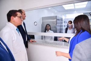 Salud Pública remodela farmacia de Medicamentos de Alto Costo del Robert Reid Cabral