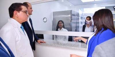 Salud Pública remodela farmacia de Medicamentos de Alto Costo del Robert Reid Cabral