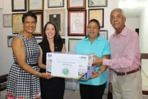 Grupos comunitarios Jarabacoa reciben donativos impulsar labor