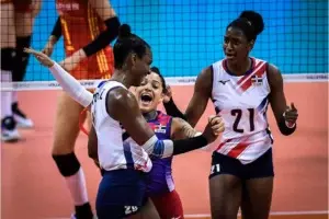 Reinas del Caribe vencen a China y están a un paso de las olimpiadas