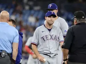 Scherzer sale anticipadamente por espasmo en el tríceps y se someterá a una resonancia magnética