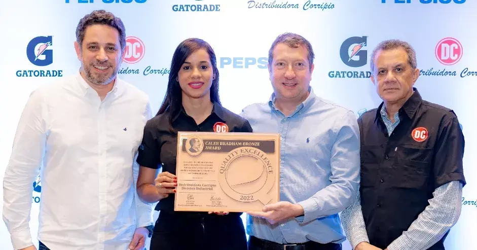 Distribuidora Corripio gana premio