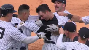 Yankees ganan en 13 innings después de llegar al 11mo sin dar hit