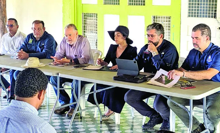 Medio Ambiente reúne a familias en Saladillo