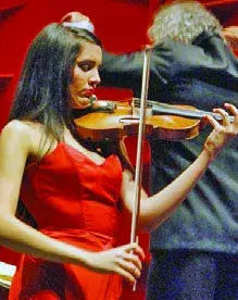 Aisha Syed, Rafael Solano  en concierto Carnegie Hall