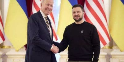 Biden mantendrá apoyo a Ucrania en guerra con Rusia