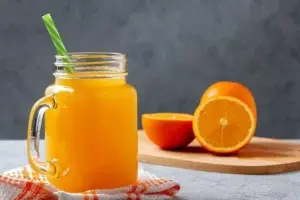 Alertan sobre escasez jugo de naranja ante la sequía que afecta las plantaciones