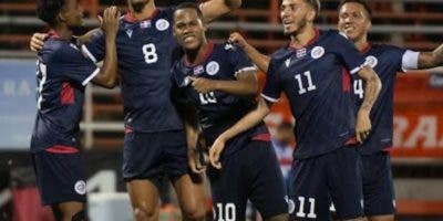 Selección de Fútbol  vence 5-2 a Barbados