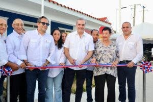 Presidente Abinader inaugura proyectos eléctricos en María Trinidad Sánchez que beneficiarán más de 18 mil clientes