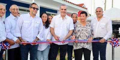Presidente Abinader inaugura proyectos eléctricos en María Trinidad Sánchez que beneficiarán más de 18 mil clientes