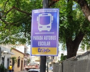 Paradas buses escolares están en licitación