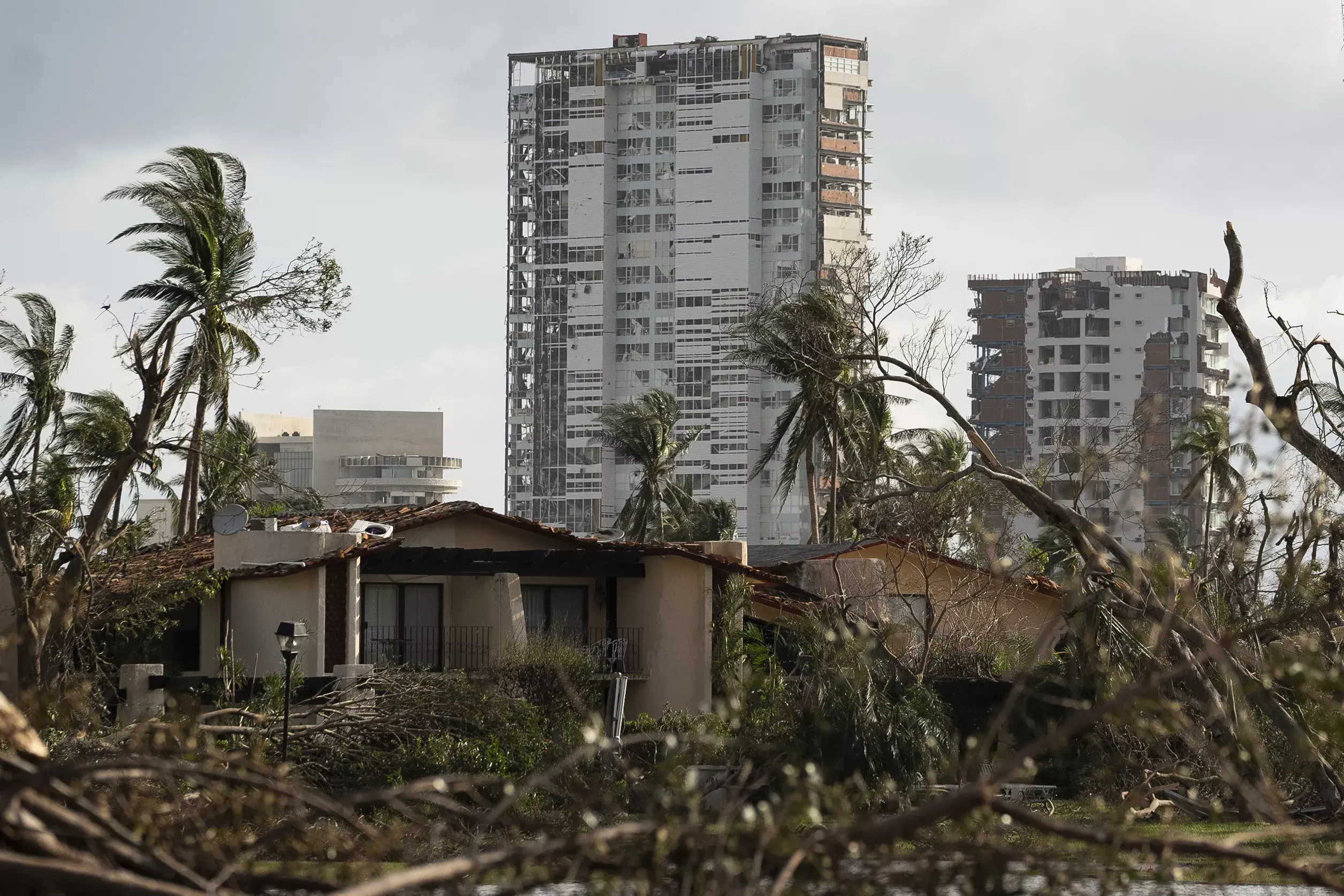 No hay reportes de dominicanos afectados por huracán en México y sismo en Jamaica