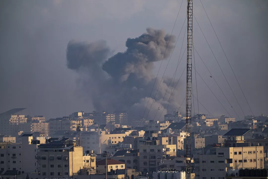 Suben a más de 1.400 los muertos en Gaza por la guerra, más de 1.300 en Israel