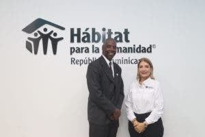 Embajada de EEUU visita a Hábitat para la Humanidad República Dominicana