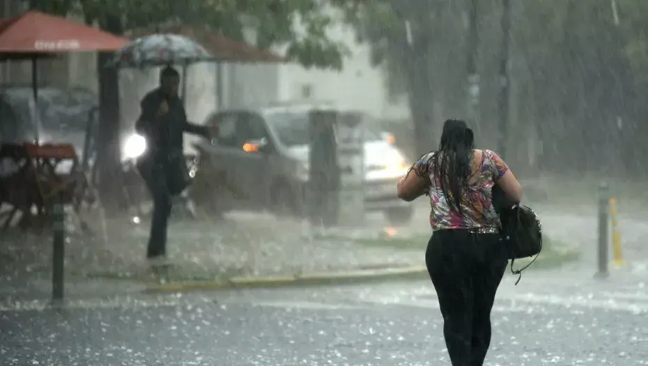 Meteorología informa que vaguada provocará aguaceros con tronadas