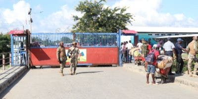 Abinader niega que República Dominicana suministra armas a Haití