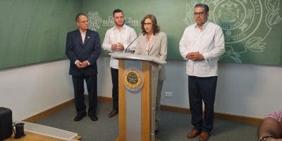 Cámara de Representantes PR acoge medidas de la diputada Adelys Olivares a favor del inmigrante