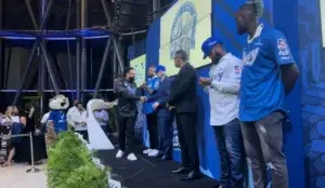 Tigres del Licey presentan equipo y saldrán con garras para lograr corona 24