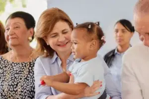 Vicepresidenta Raquel Peña inaugura un CAFI en el Recinto Bonao de la UASD