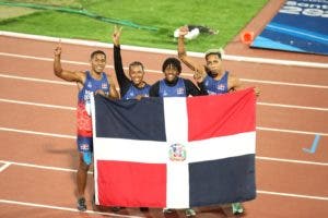 República Dominicana, con Marileidy Paulino, se lleva el oro del relevo mixto 4×400