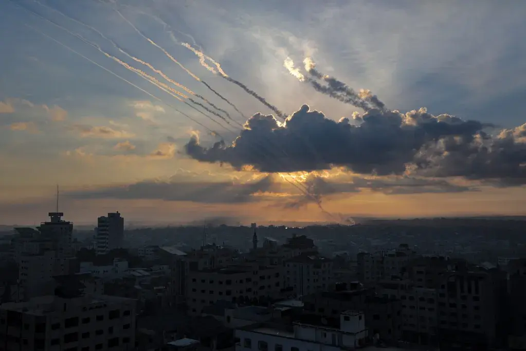 Aerolíneas de EE.UU cancelan vuelos a Israel en medio de nueva guerra con Gaza