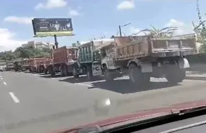 Decenas de camioneros protestan frente al ministerio de Medio Ambiente