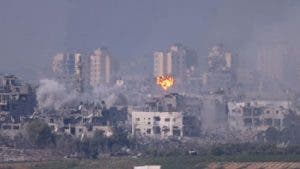 «Caos total» en Gaza tras la noche de bombardeos israelíes más intensa hasta la fecha