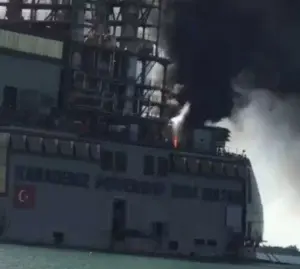 Karpowership Dominican Republic confirma incendio en una de su generadora esta extinguido