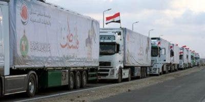 Entra el mayor convoy de ayuda humanitaria con 24 camiones en la Franja de Gaza