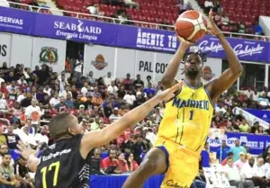 Mauricio Báez toma delantera ante el Rafael Barias en serie final del TBS