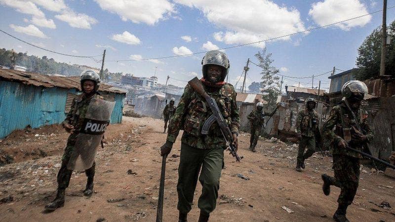 Por qué la cuestionada policía de Kenia será enviada a combatir las brutales pandillas de Haití