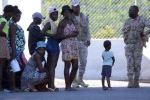 Haití decide mantener cerrada su frontera al comercio con República Dominicana