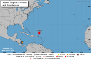 El huracán Tammy se mueve hacia el norte y aún produce lluvias en Islas de Sotavento