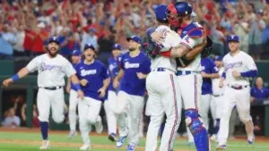 Texas barre a Orioles y avanzan a serie campeonato por primera vez desde 2011