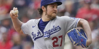 Trevor Bauer y mujer que lo acusó de agresión en 2021 resuelven una disputa legal