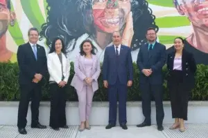 Embajada de EE.UU invertirá US$75,000 en programa inglés por inmersión