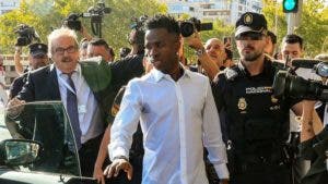 Vinicius ratifica ante el juez que sufrió insultos racistas en Mestalla