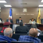ADEIMO ataca prohibición encuestas: “su efecto único es impedir ciudadanía acceda a información”
