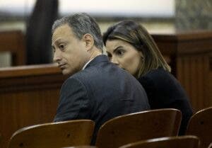 El exprocurador se defiende de acusación