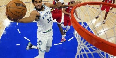 Towns, satisfecho con momento viven Wolves